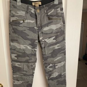 Democracy skinny ankle pants